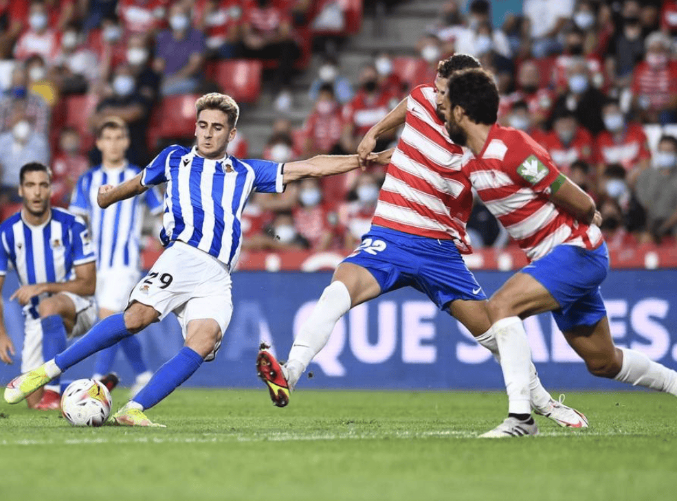 爱游戏娱乐-关于加时末段体能课后，皇家社会刷新队史纪录备战亚冠，赛场秩序良好，更衣室氛围转暖的信息